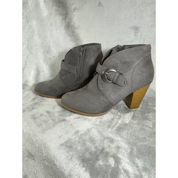 Maurices Boots Women's 7.5 Grey Trina 3" heels ankle booties w/ Buckle - Picture 8 of 16